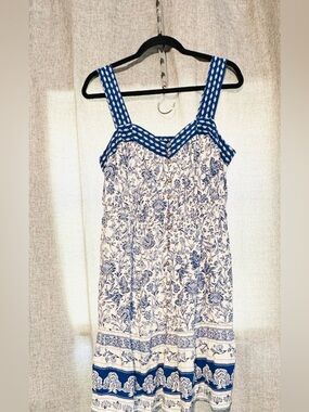 Know Rose Vintage Blue and White Floral Inspired Sundress with Pockets